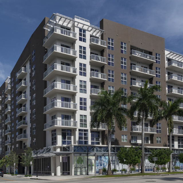 Blu27 - Exterior View of the Building