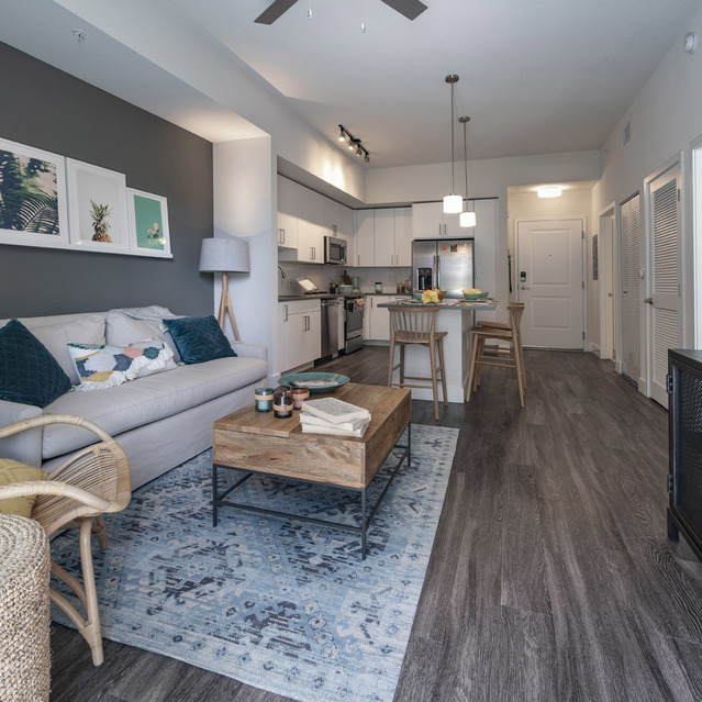 Blu27 - Spacious Apartment Home Interior